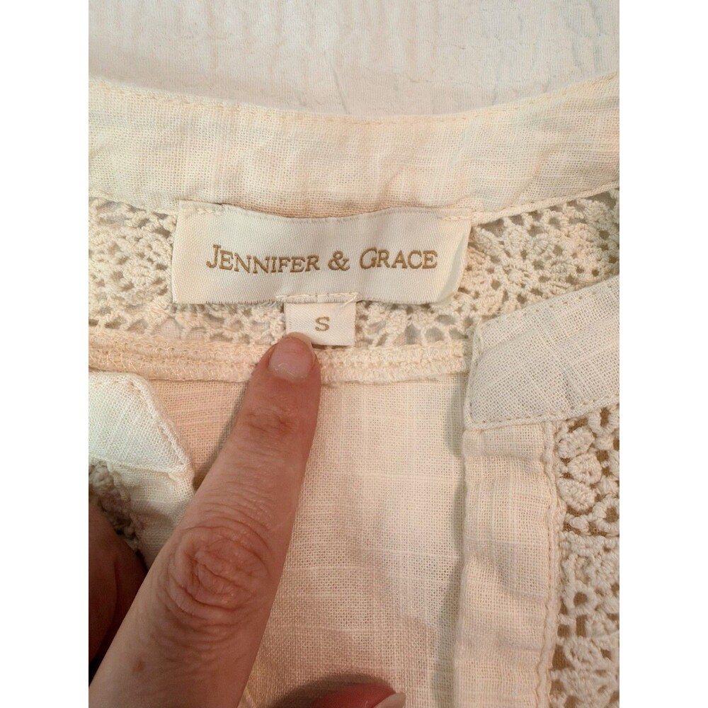 Jennifer & Grace Small Floral Embroidered Cotton Boho Blouse Crochet Lace Top - Picture 5 of 7